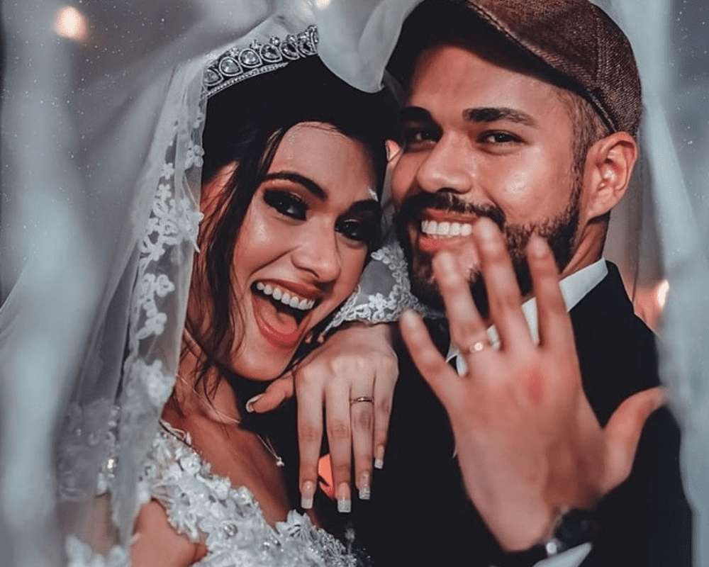 O Dia Mais Esperado: Celebrando o Casamento, Amor e Promessas de Uma Vida Juntos